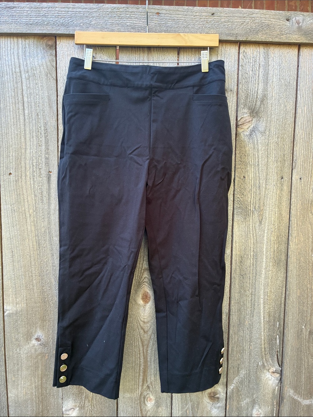 Soft Surroundings Black Cropped Button-Hem Women’s Pants